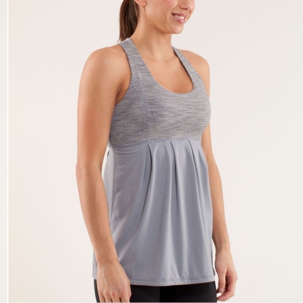 LULULEMON Power Dance Tank Gray Sz 10‎